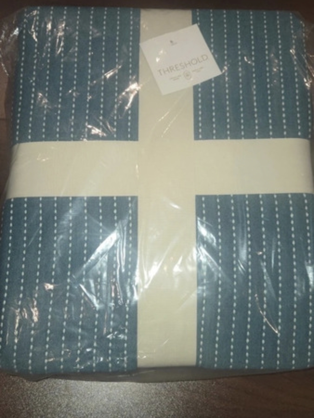 Threshold Matelassé Blanket Blue & Cream Blanket NWT